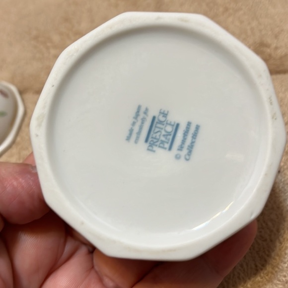 Prestige Of lace Venetian collection lidded trinket box - Picture 6 of 7